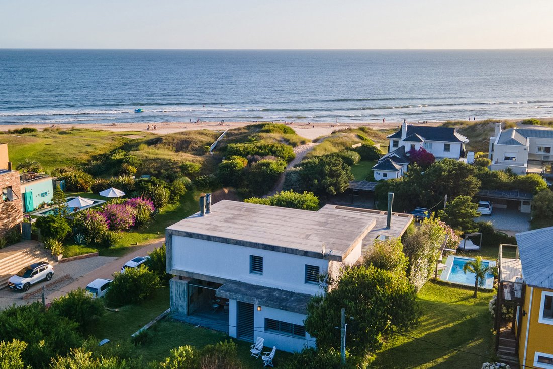 House in Punta Ballena, Maldonado Department, Uruguay 1 - 15187786