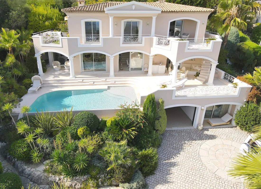 House in Tourrettes-sur-Loup, Provence-Alpes-Côte d'Azur, France 2 - 13335733