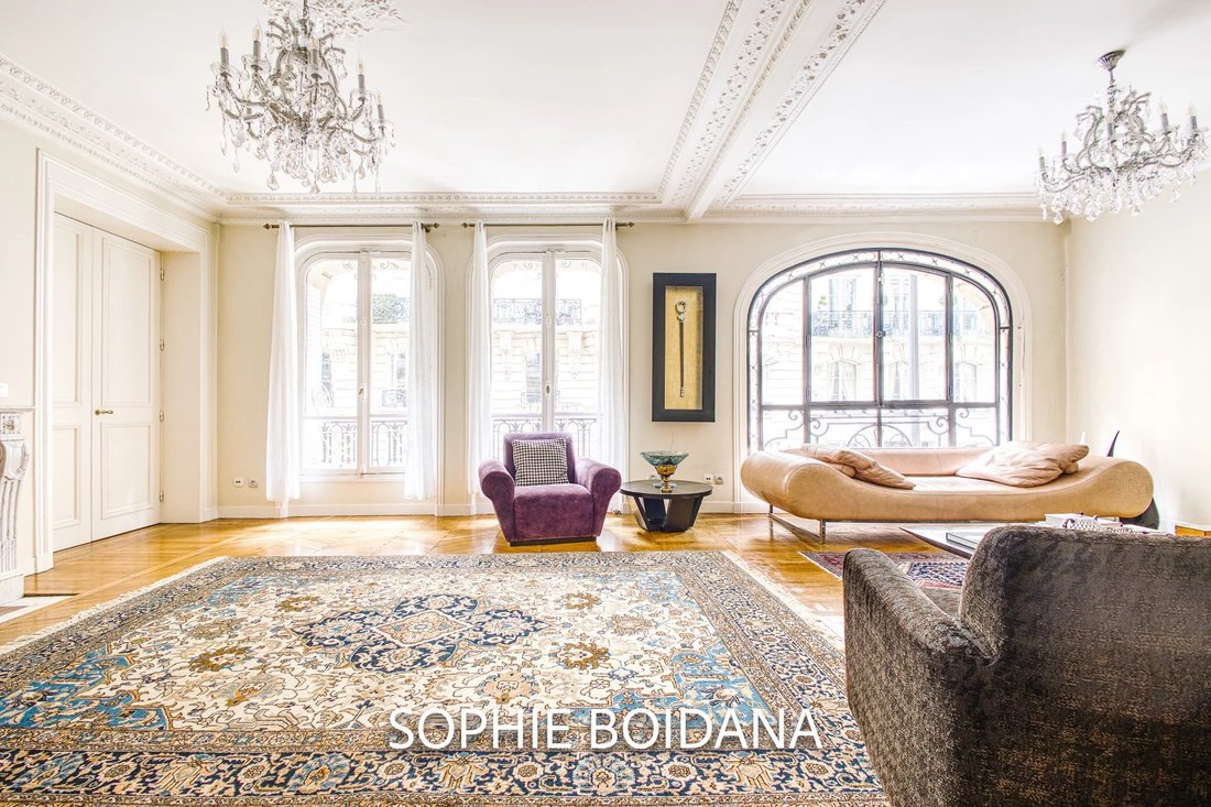 Apartment in Courcelles-Wagram, Paris 17e Arrondissement, Paris 3 - 14379068