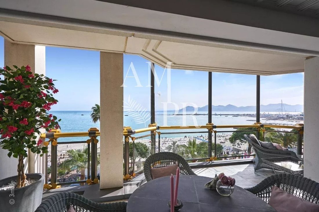 Apartment in Cannes, Provence-Alpes-Côte d'Azur, France 2 - 12683936