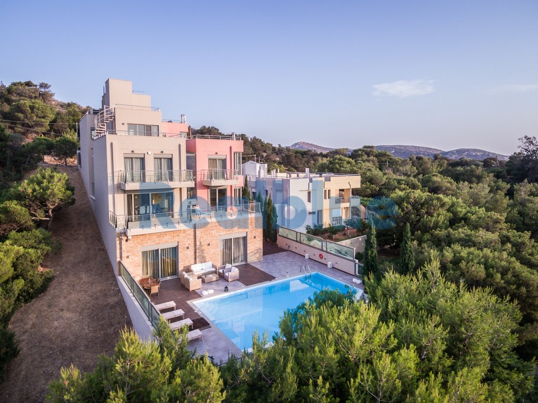 Condo in Palea Fokea, Attica, Greece 1 - 13895759