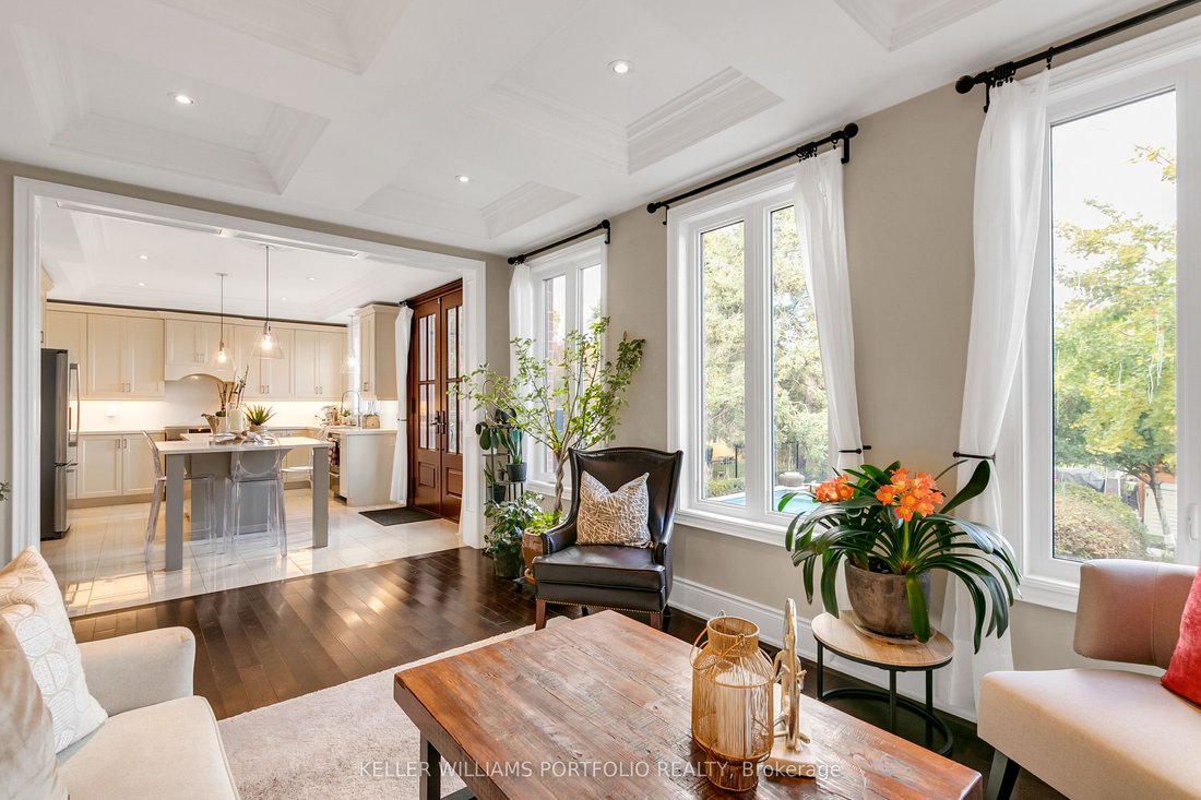 House in Toronto, Ontario, Canada 1 - 15177056