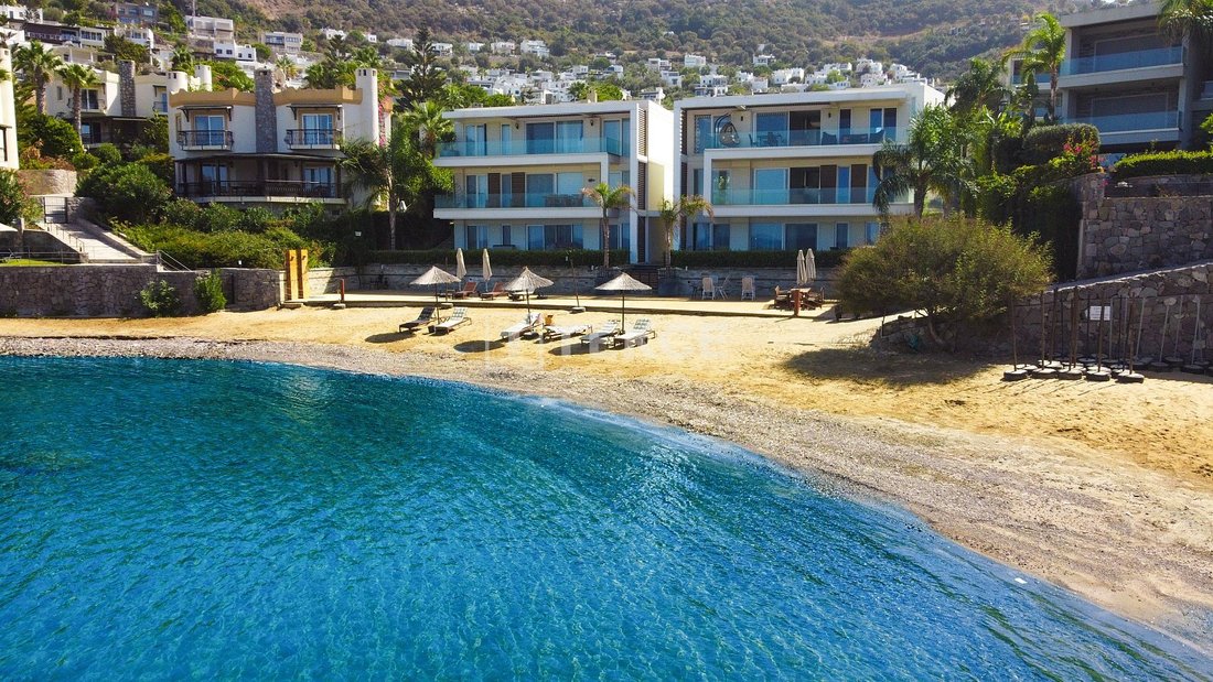 Apartment in Göltürkbükü, Muğla, Turkey 2 - 15187741
