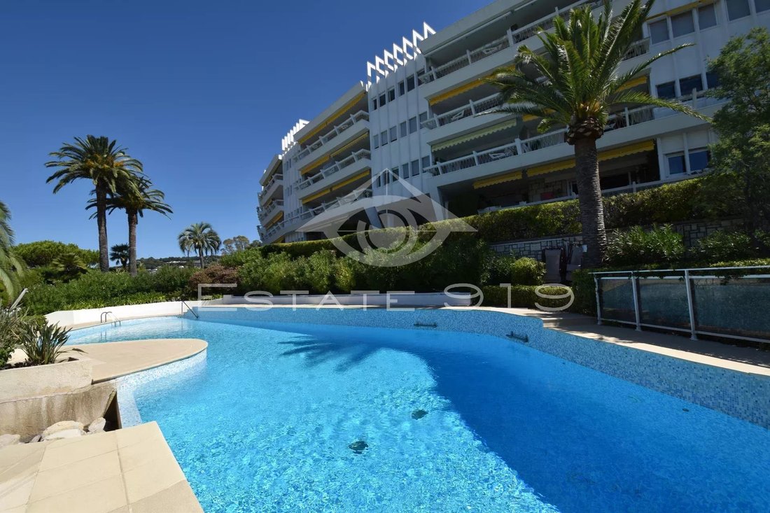 Apartment in Montfleury, Cannes, France 1 - 13136394