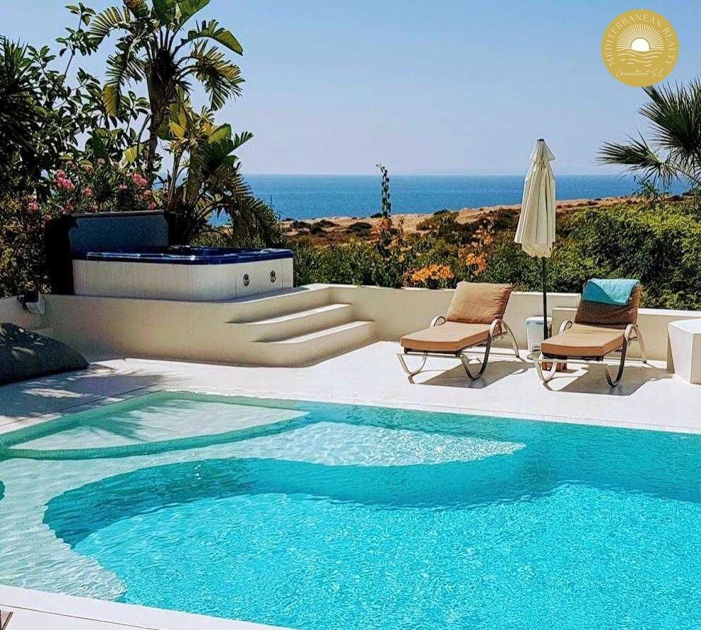 Villa in Santa Eularia des Riu, Balearic Islands, Spain 1 - 15192173