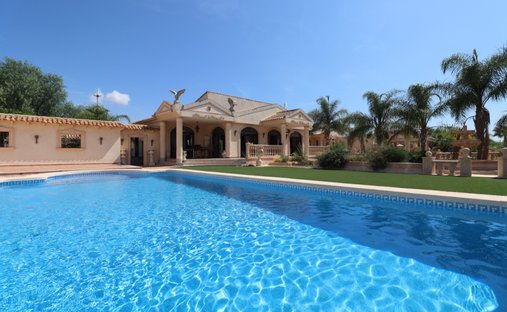Villa in Daya Vieja, Valencian Community, Spain 1