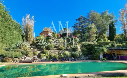 Villa in Les Termes, Mandelieu-la-Napoule, France 1