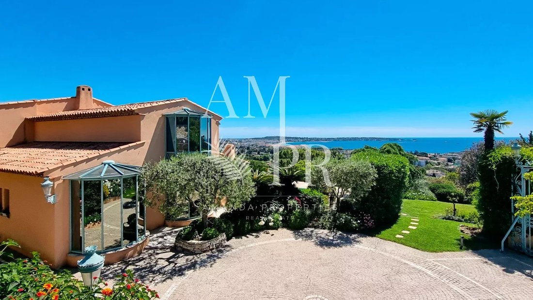 Villa in Les Paluds-Lauvert, Vallauris, Frankreich 1 - 13607619