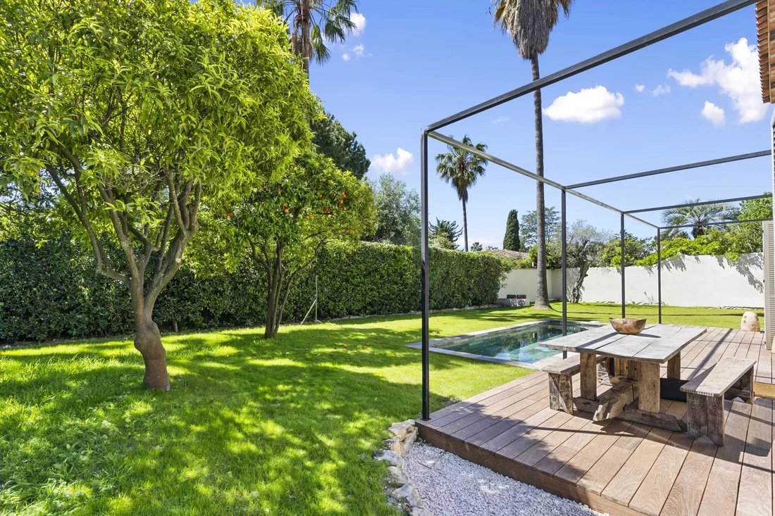 House in Antibes, Provence-Alpes-Côte d'Azur, France 4 - 14222397