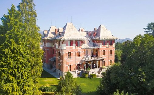 Villa in Historic Center, Biella, Piedmont 1