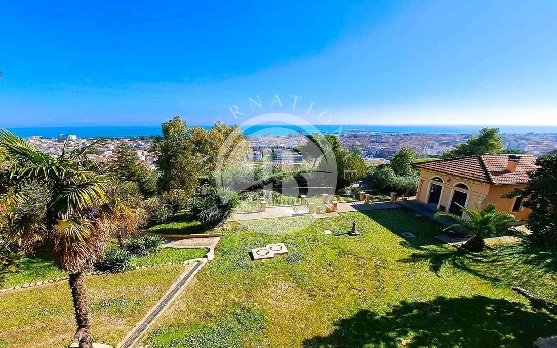 Villa in Giulianova, Abruzzo, Italy 5 - 15194838