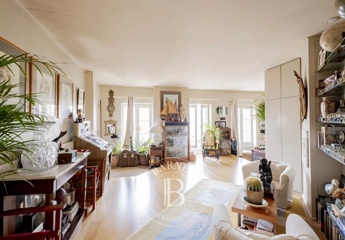 Apartment in Grand Parc-Chartrons-Paul Doumer, Bordeaux, France 2 - 14083379