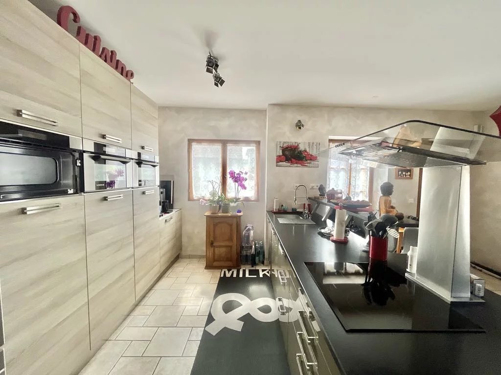 House in Chens-sur-Léman, Auvergne-Rhône-Alpes, France 2 - 14453307