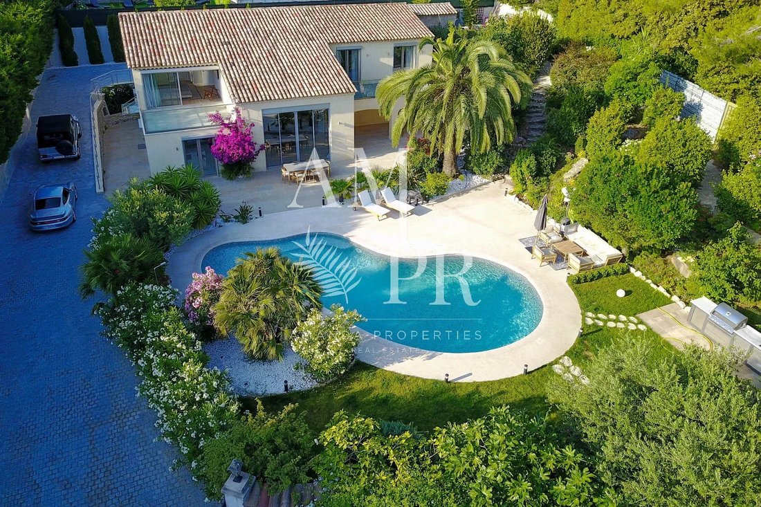 Villa in Vieux Cannet, Le Cannet, France 1 - 11031850