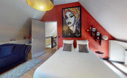 An Incredible Real Estate Asset Overlooking The Ria.