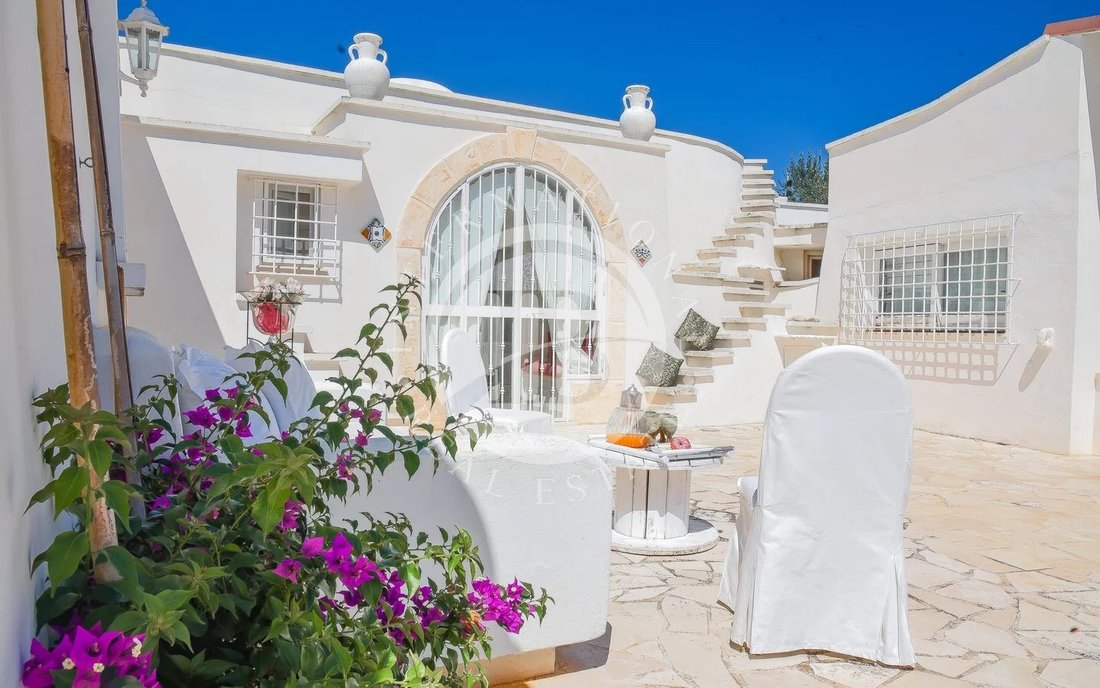 Villa in Ludovico Street - Corso Umberto I - Vittorio Emanuele Street, Ostuni, Apulia 2 - 13977355