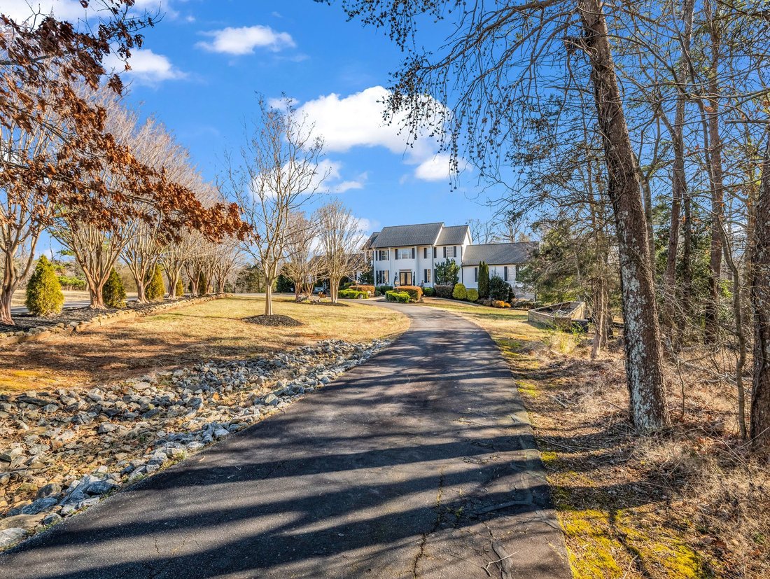 House in Bostic, North Carolina, United States 3 - 15188251