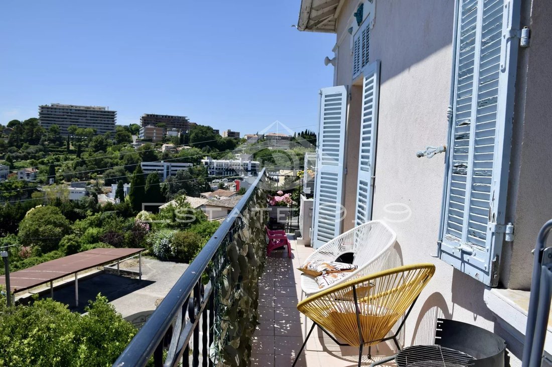 Villa in Vieux Cannet, Le Cannet, France 4 - 11645881