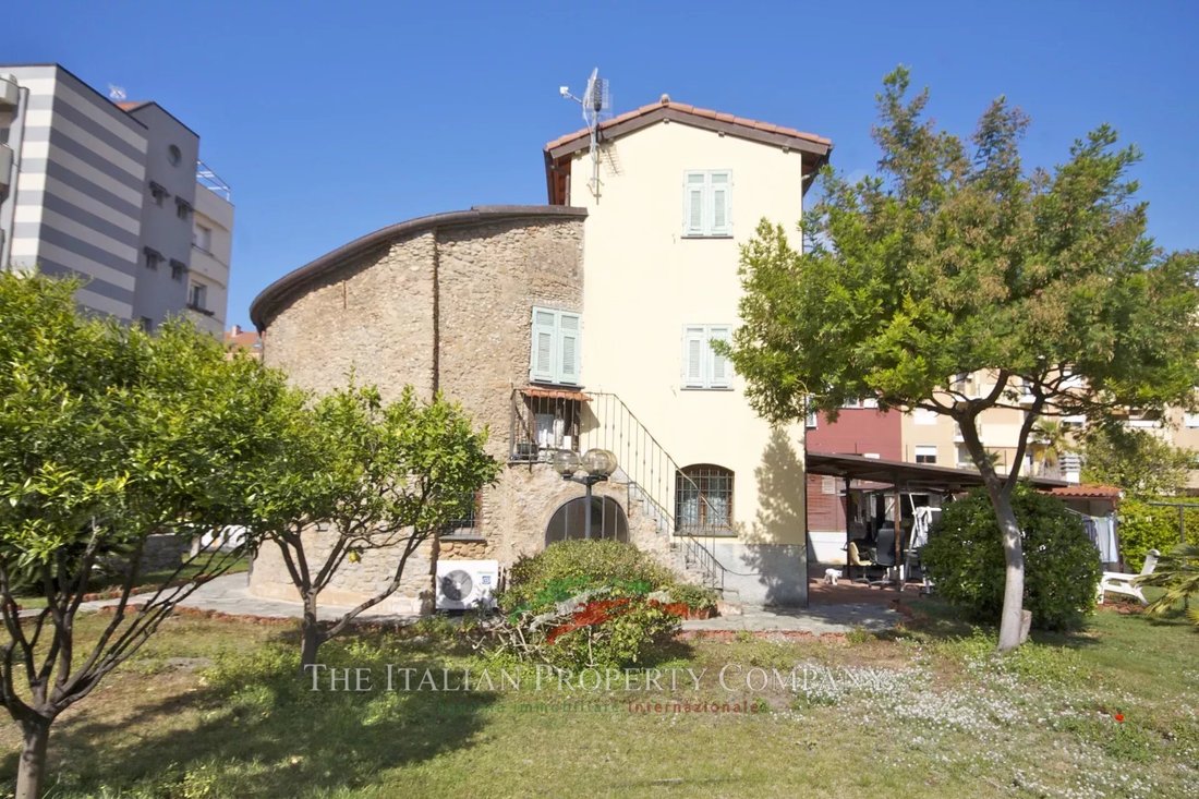 Villa in Nervia, Ventimiglia, Liguria 2 - 11982730