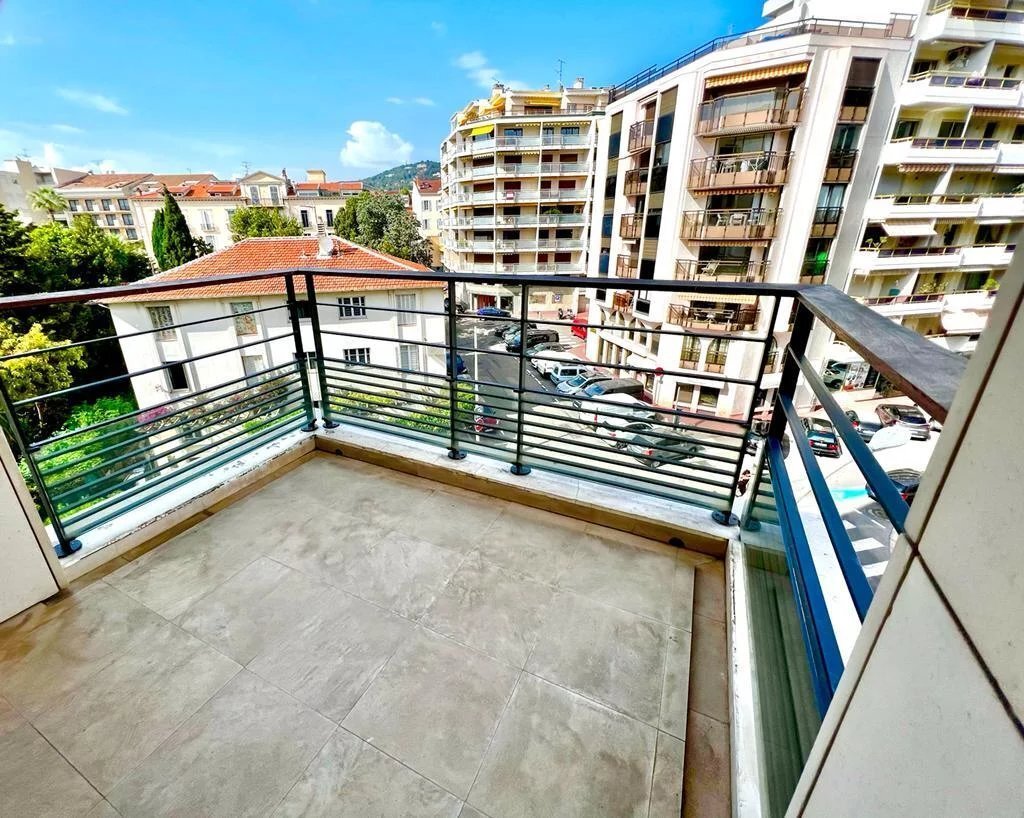 Apartment in Cannes, Provence-Alpes-Côte d'Azur, France 1 - 12239541