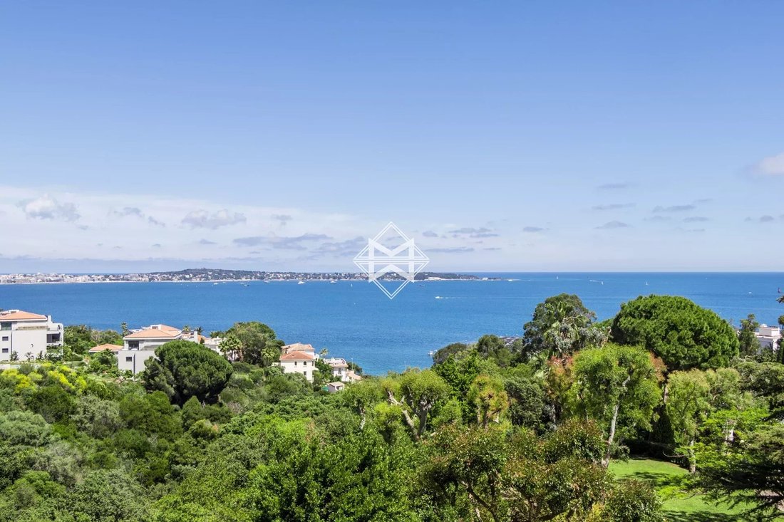Apartment in La Maure-Super Cannes, Vallauris, France 1 - 14352151