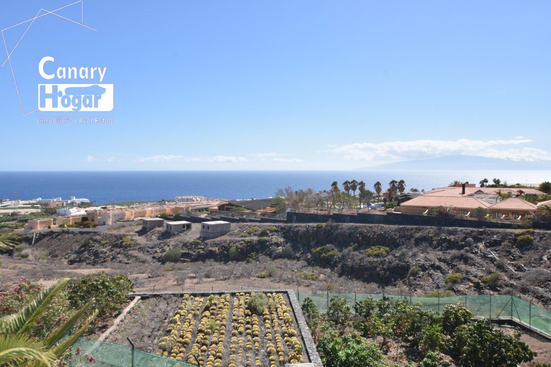 Villa in Callao Salvaje, Adeje, Canary Islands 1 - 15192490