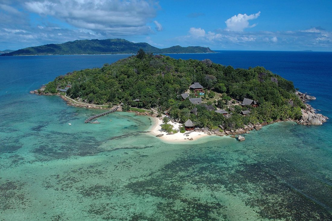 Estate in Victoria, Mont Fleuri, Seychelles 1 - 13273095