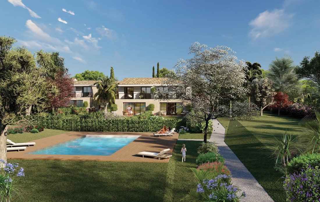 Villa in Ville-Les Saquedes-Le Bouillonnet, Sainte-Maxime, France 2 - 10915229