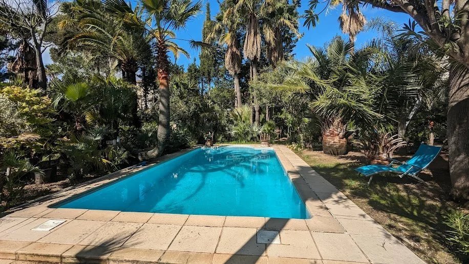 House in Frejus, Provence-Alpes-Côte d'Azur, France 1 - 14026092