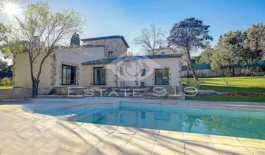 Villa in Valbonne, Provence-Alpes-Côte d'Azur, France 4 - 13929285