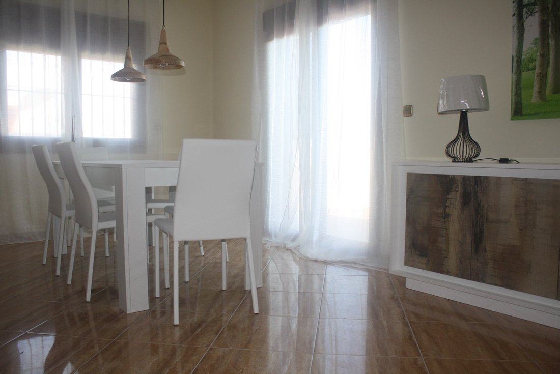 Villa in Torrevieja, Land Valencia, Spanien 1 - 12494729
