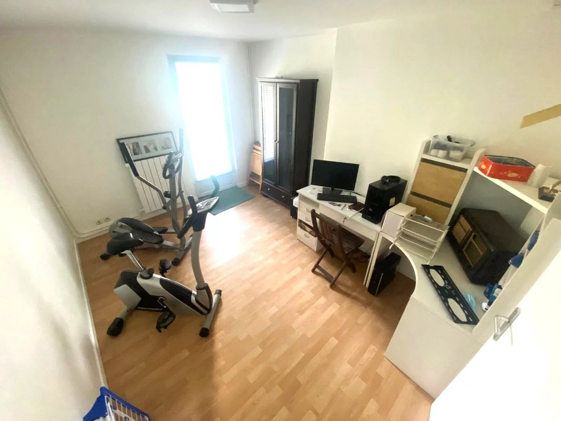 Apartment in Vincennes, Ile-de-France, France 5 - 12625194