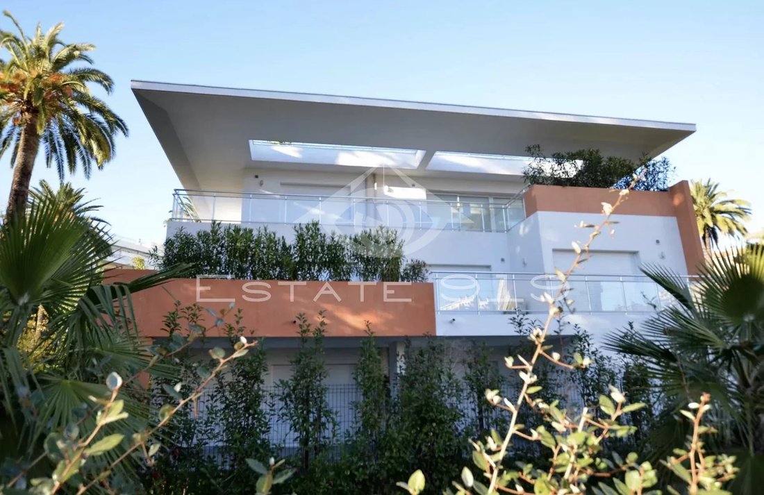 Apartment in Cannes, Provence-Alpes-Côte d'Azur, France 1 - 11931043