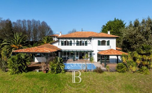 House in Saint-Jean-de-Luz, Nouvelle-Aquitaine, France 1