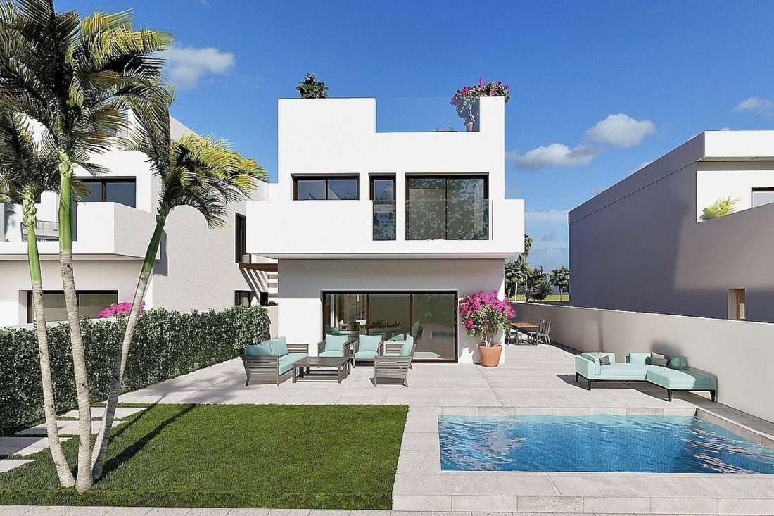 Villa in Pilar de la Horadada, Valencian Community, Spain 2 - 12638677