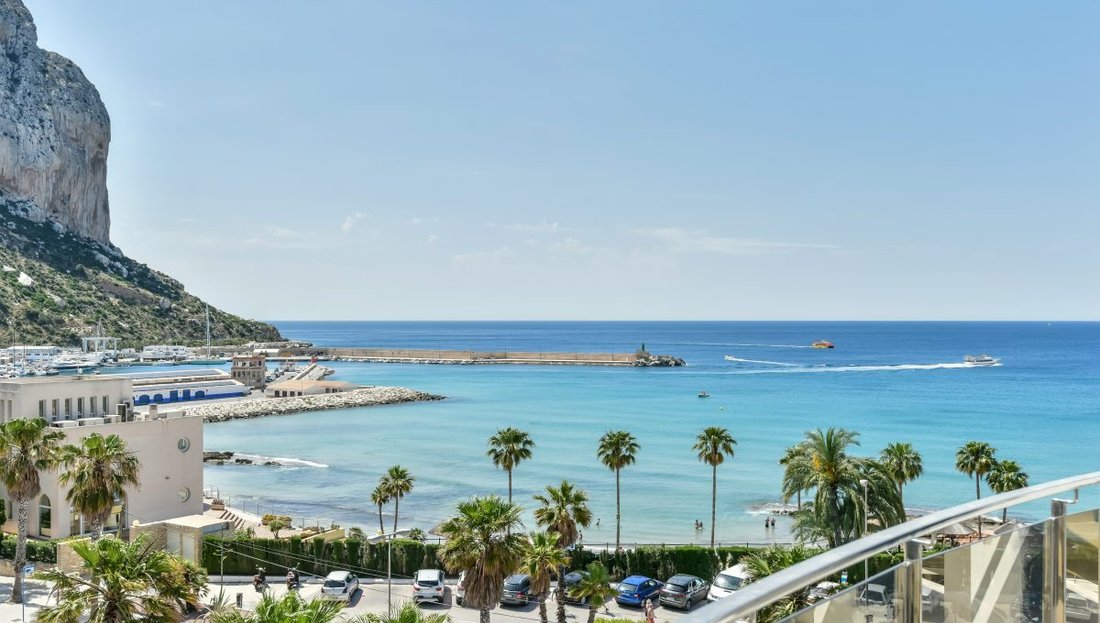 Apartment in Calp / Calpe, Valencian Community, Spain 1 - 12416861
