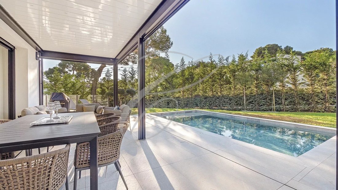 Villa in Cap Martin, Roquebrune-Cap-Martin, France 2 - 14896815