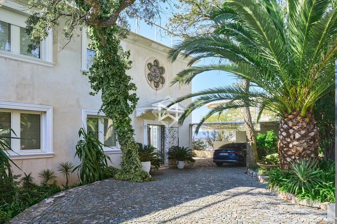 Villa in La Californie, Cannes, France 2 - 12527286