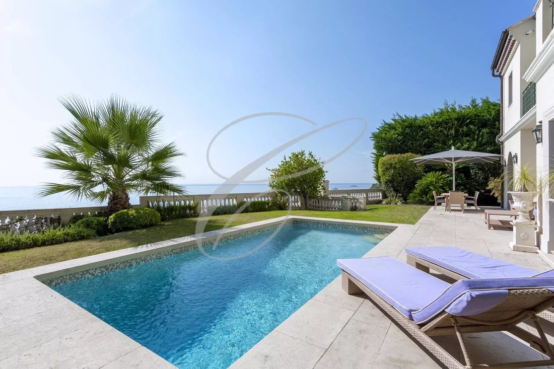 Villa in Cap Martin, Roquebrune-Cap-Martin, France 1 - 11121591