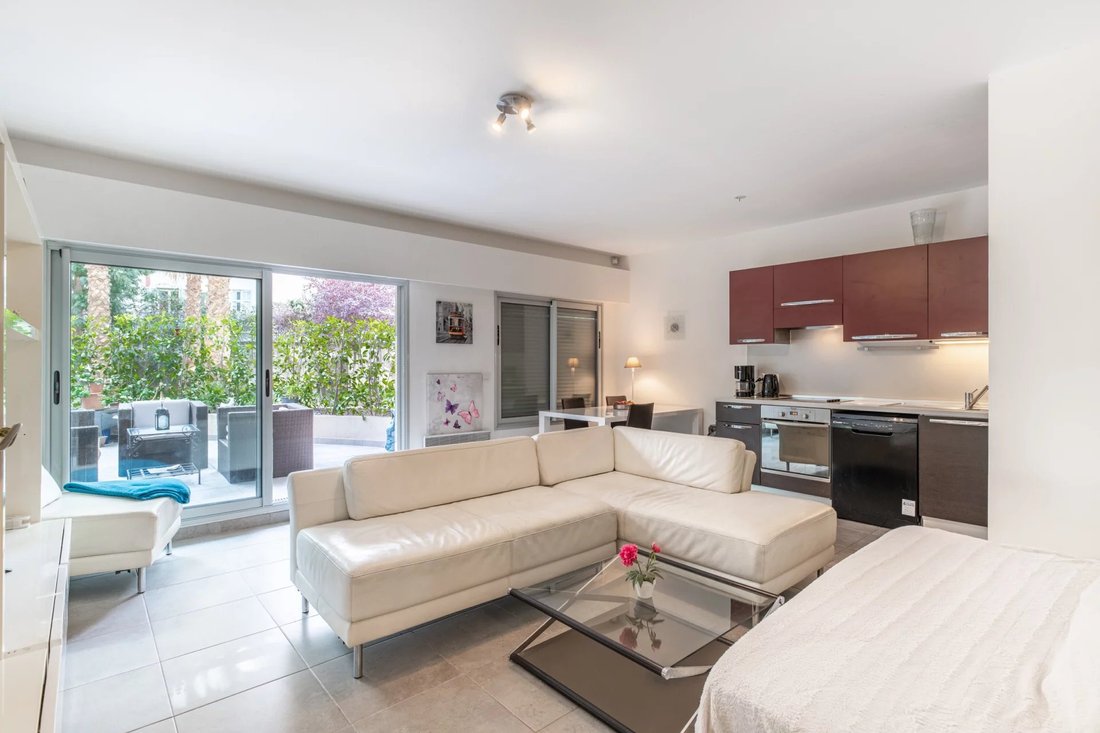 Apartment in Charpennes, Villeurbanne, France 3 - 12299216