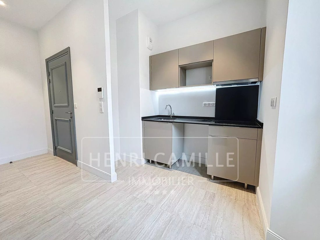 Apartment in Cannes, Provence-Alpes-Côte d'Azur, France 2 - 14335043