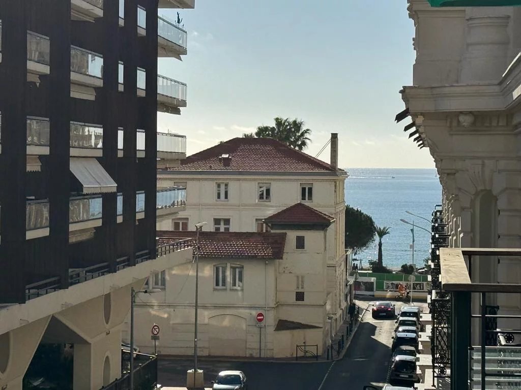 Apartment in La Californie, Cannes, France 3 - 13370408