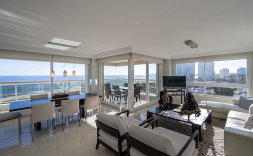 Apartment in Maldonado, Maldonado Department, Uruguay 1