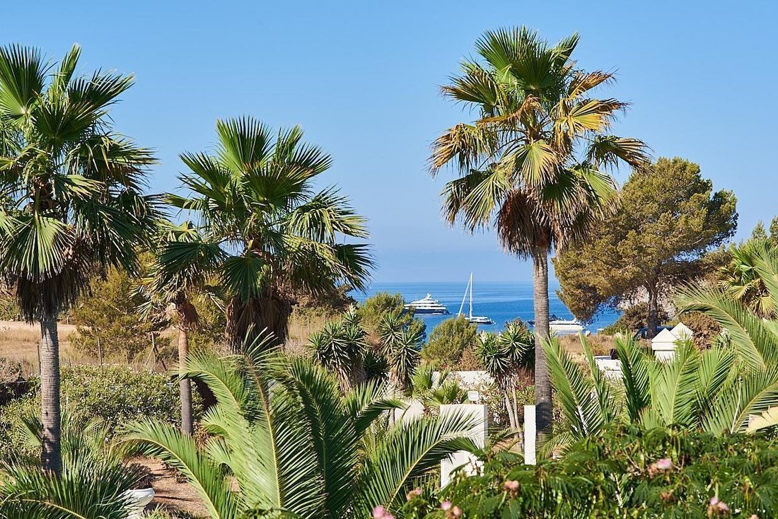 Villa in Es Cubells, Sant Josep de sa Talaia, Balearic Islands 3 - 15192439
