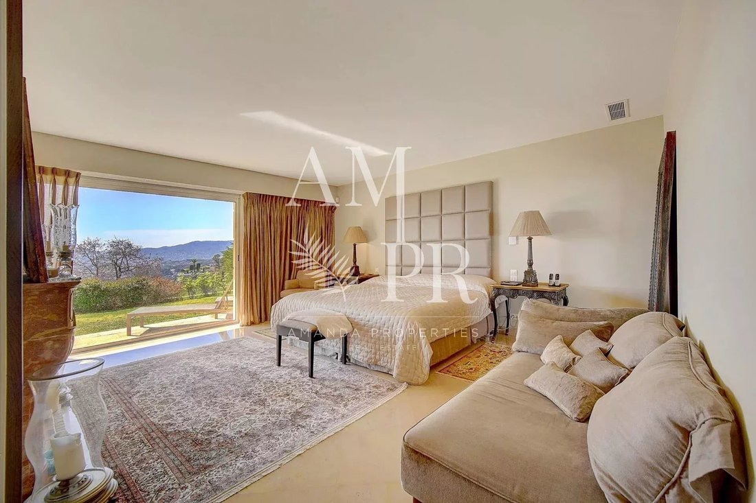 Villa in Cannes, Provence-Alpes-Côte d'Azur, France 5 - 11811685
