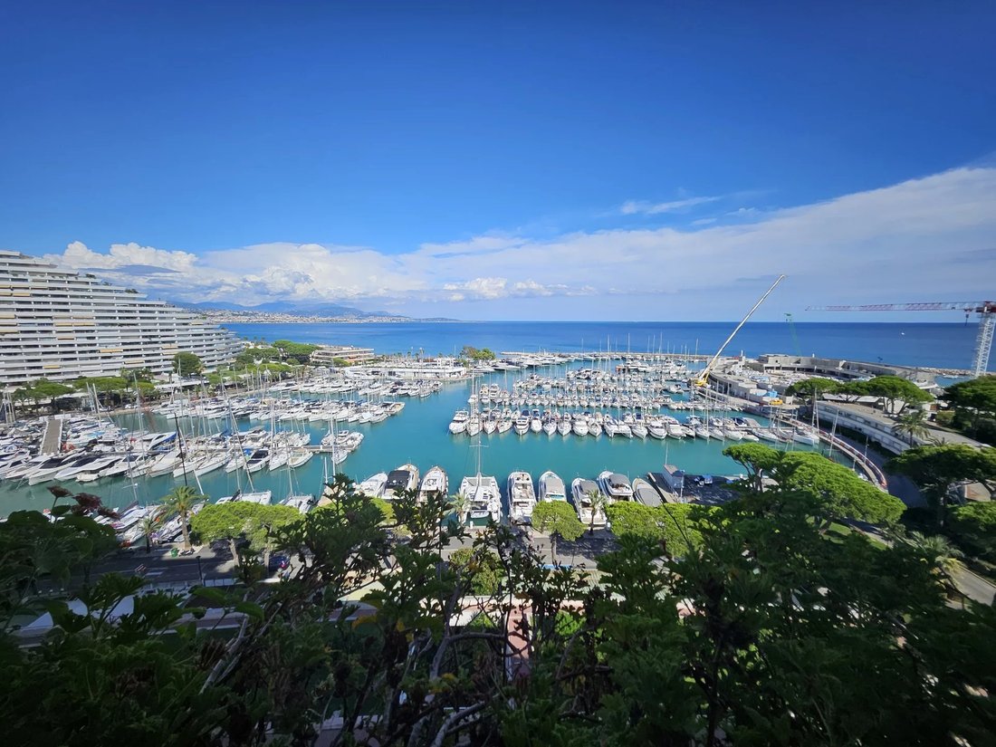 Apartment in Marina, Villeneuve-Loubet, France 1 - 14785861