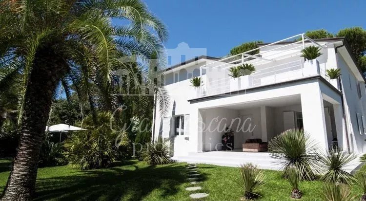 Villa in Center, Forte dei Marmi, Tuscany 3 - 15196829