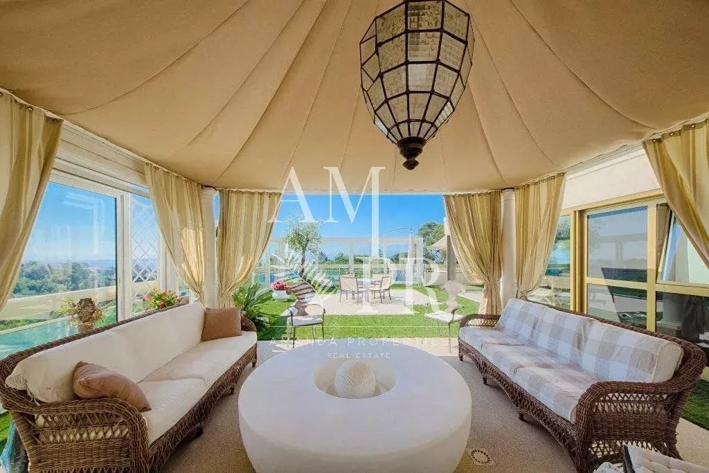 Apartment in Cannes, Provence-Alpes-Côte d'Azur, France 2 - 10877188