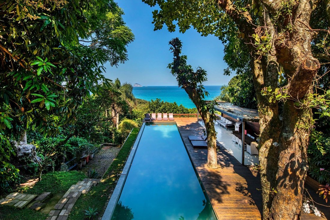 Villa in Rio de Janeiro, State of Rio de Janeiro, Brazil 1 - 11111228