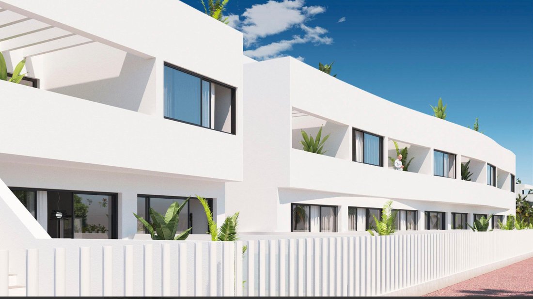 Villa in Guardamar del Segura, Valencian Community, Spain 5 - 12416830